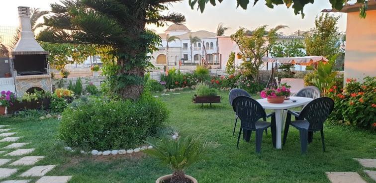 Villa Garden Anissaras Exterior foto